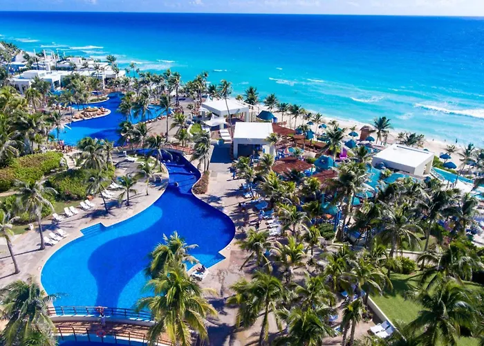 Grand Oasis CancunBoutique Hotel